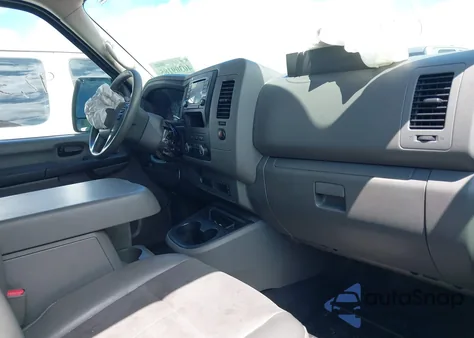 2018 Nissan Nv Cargo Nv2500 Hd Sv V6 из США, поврежденный, VIN 1N6BF0LY8JN802984